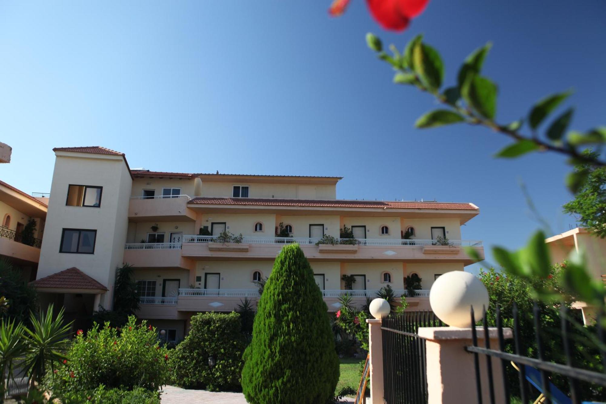 Lyristis Dinos Studios & Apartments Faliraki Exteriör bild