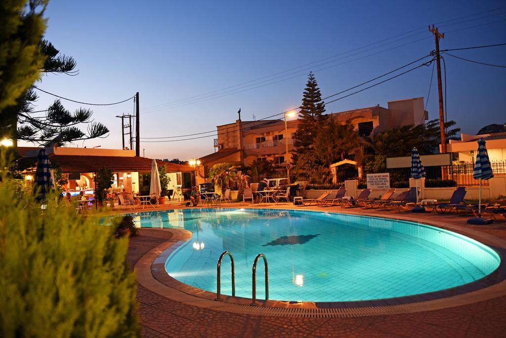 Lyristis Dinos Studios & Apartments Faliraki Exteriör bild