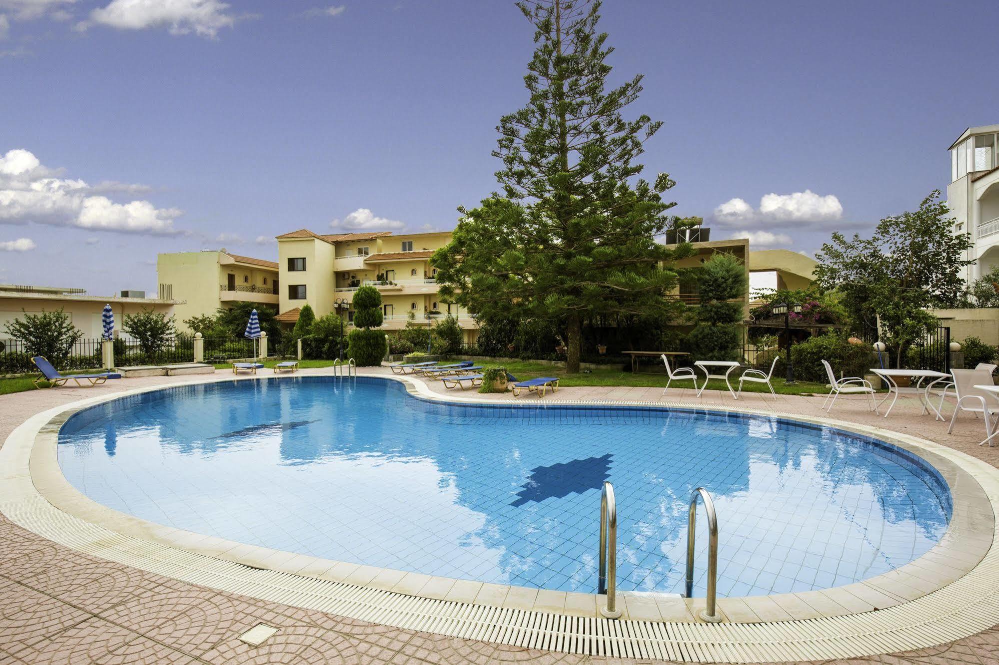 Lyristis Dinos Studios & Apartments Faliraki Exteriör bild